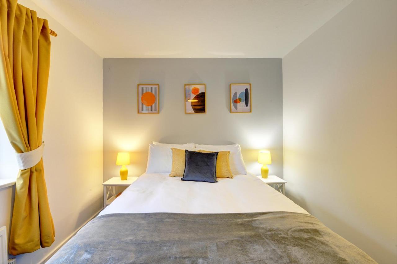 Modern 2 Bed House Sleeps 6 Southam Town Centre - Inspire Homes Ltd 外观 照片