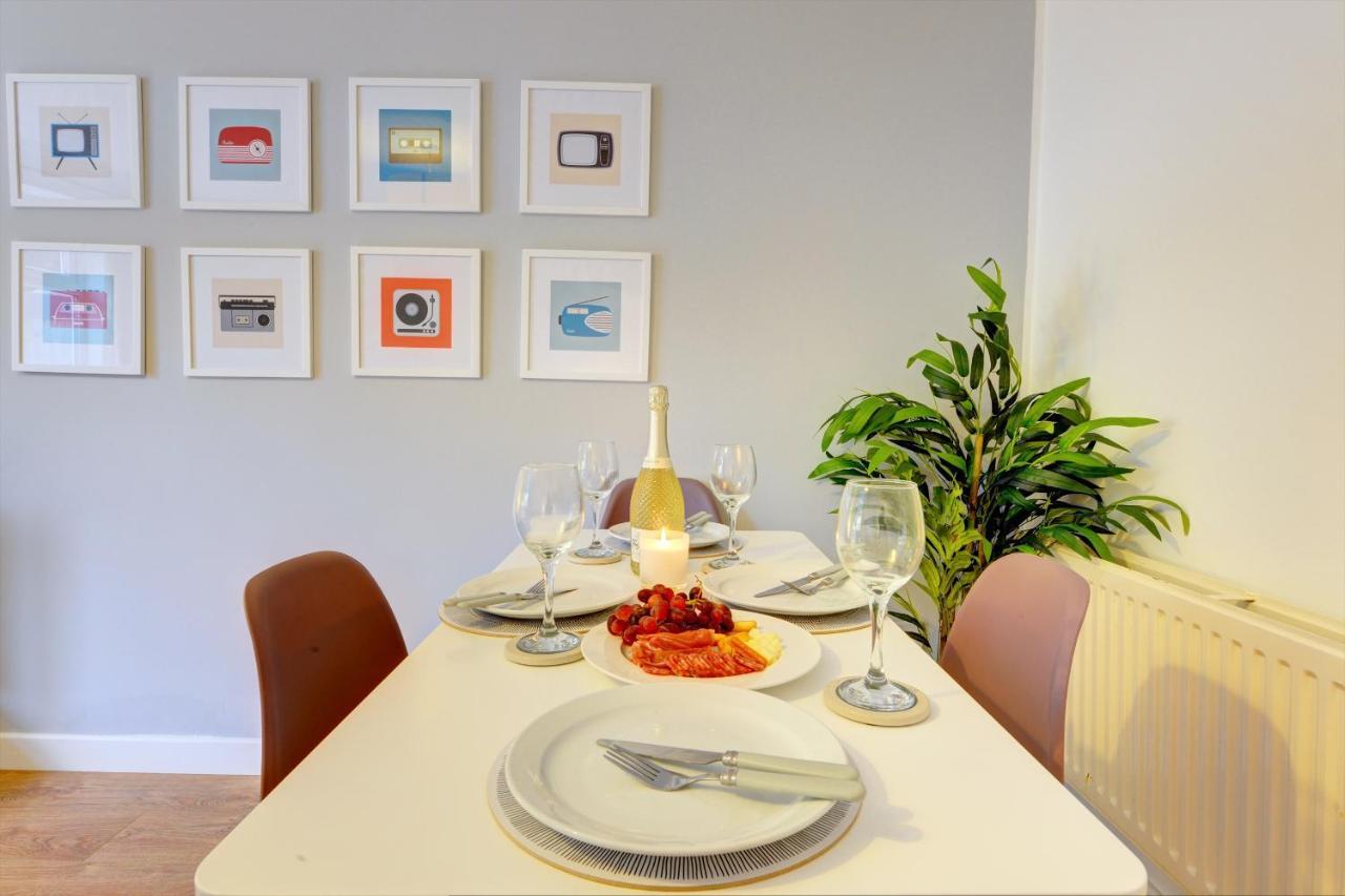 Modern 2 Bed House Sleeps 6 Southam Town Centre - Inspire Homes Ltd 外观 照片